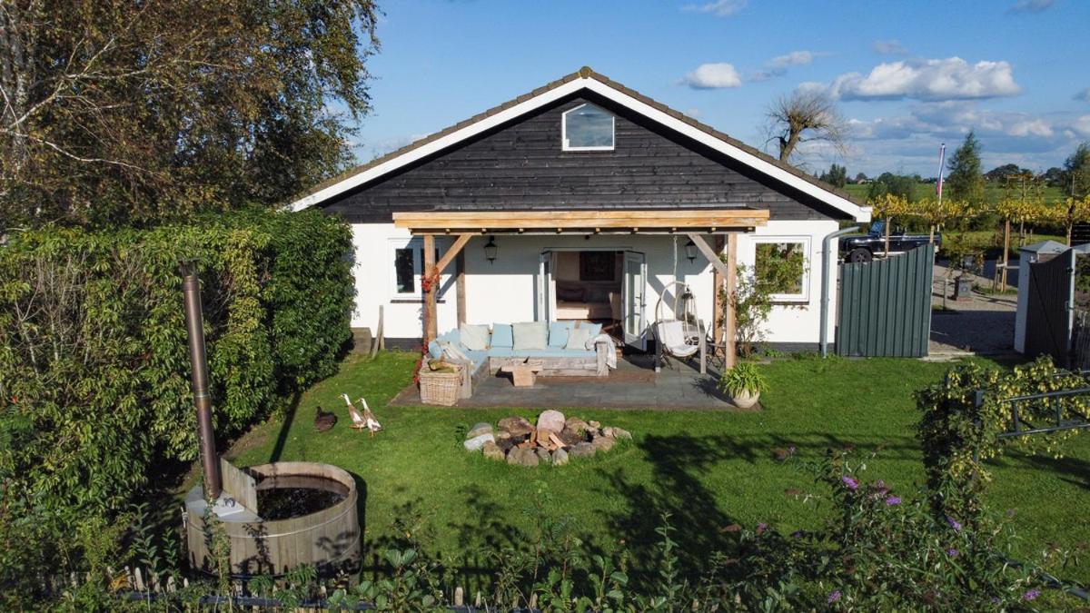 De Lindenhof Acomodação com café da manhã Tienhoven Exterior foto
